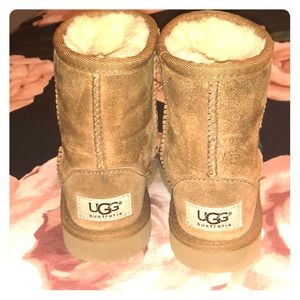 Size 8 toddler ugh cognac boots